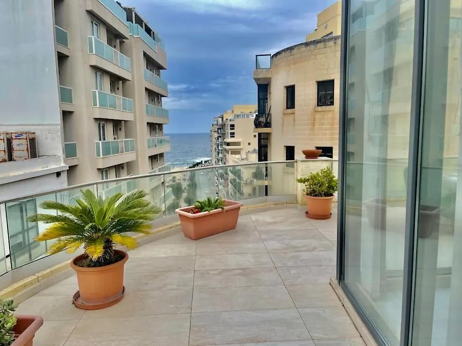 Sea View Penthouse In Tas-Sliema Apartment 0*, Sliema